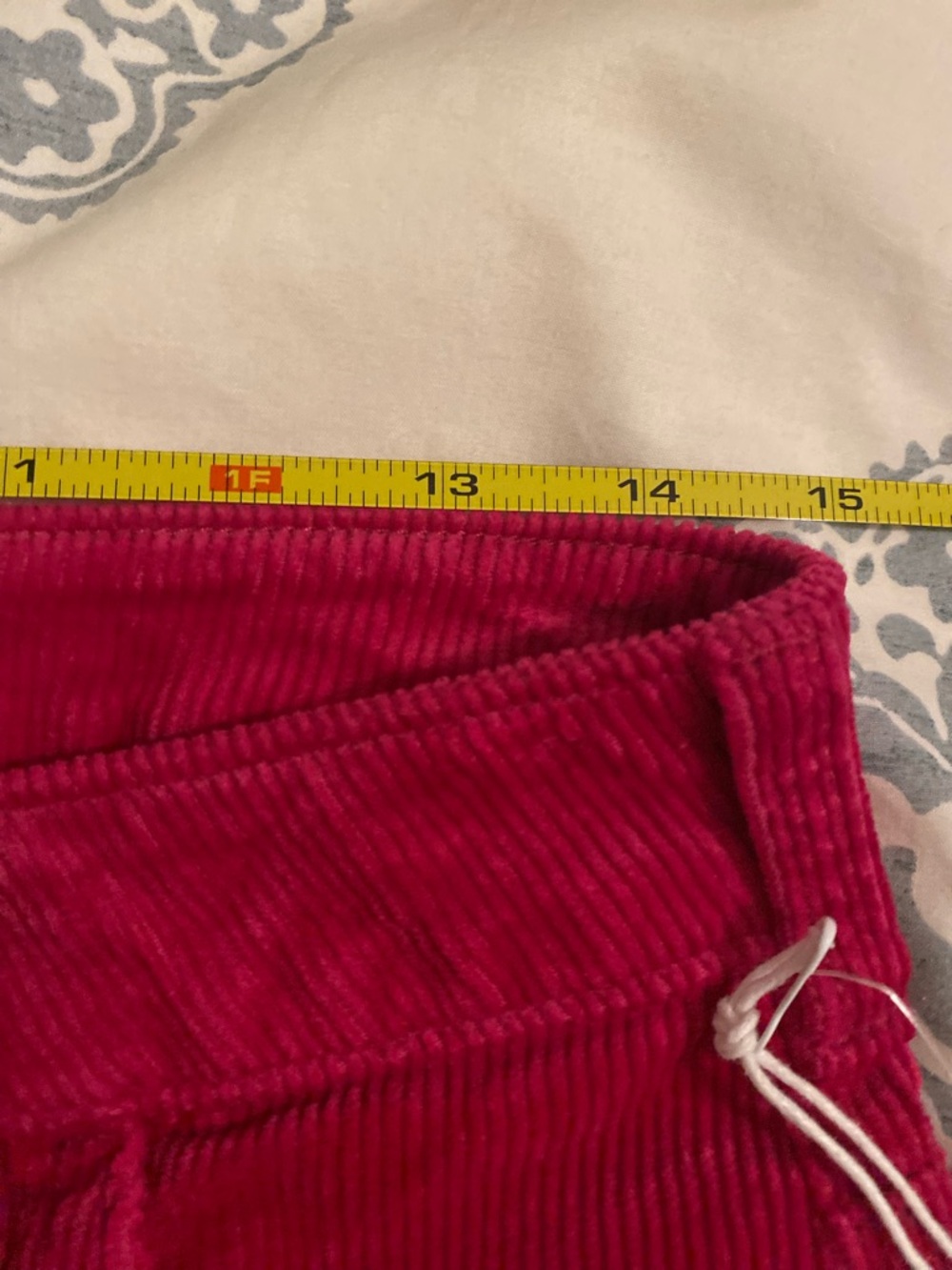 Pilcro Robbie Corduroy High-Rise Flare Jeans in Raspberry Size 28 NWT - Picture 7 of 9